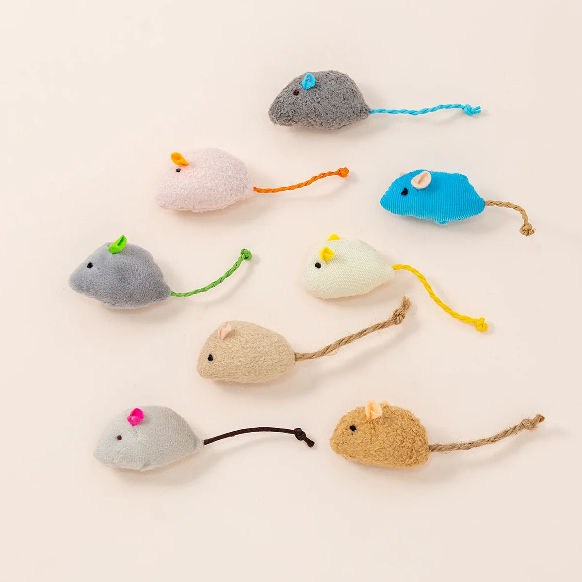 The Happy Tail Co™ 16-Piece Interactive Cat Mice Toy Set - Soft Plush Catnip-Filled Play Mice for Indoor Kittens